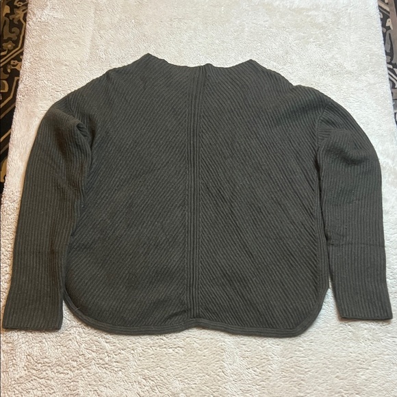 Babaton Wool & Linen Blend Dark Olive Green Ribbed Mock Neck Sweater Women’s M - Picture 11 of 11